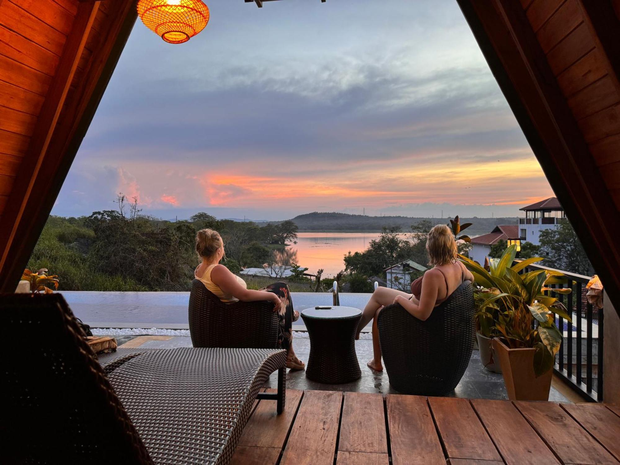 Sundown Lake Hotel & Spa Habarana Exteriér fotografie