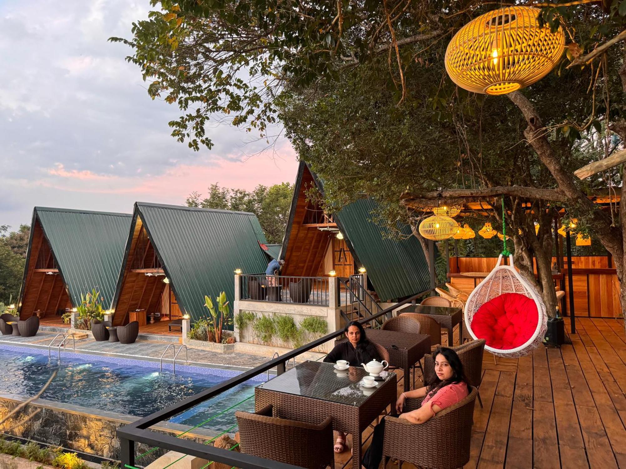 Sundown Lake Hotel & Spa Habarana Exteriér fotografie